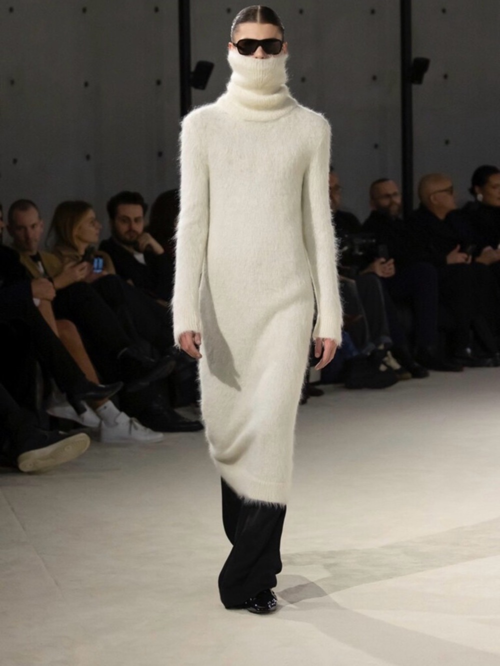 Saint Laurent Ecru Mohair Blend Oversized Turtleneck Sweater Dress - Picture 2 of 6